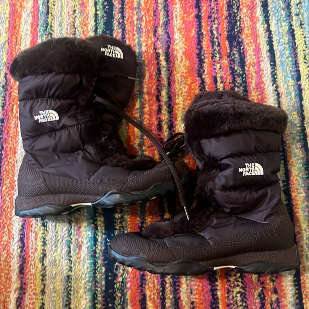 North Face brown winter boot